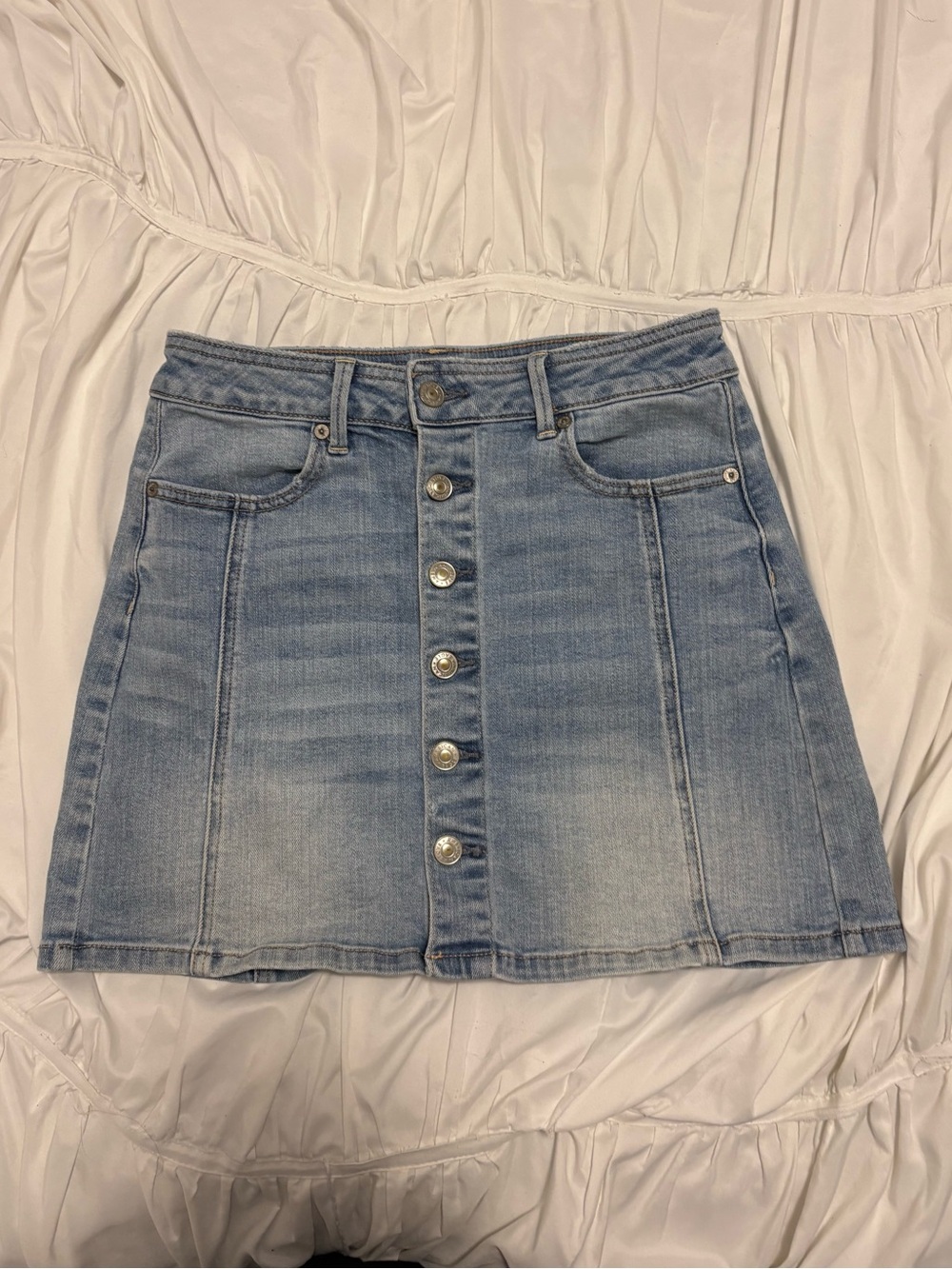 American Eagle Outfitters Light Blue Button-Front Denim Mini Skirt